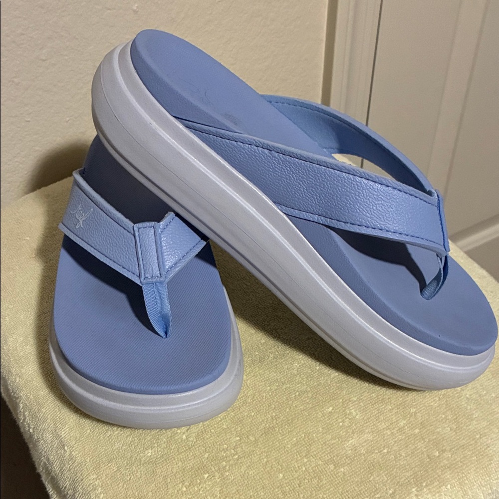 Reef Women's Light Blue Platform Flip Flops